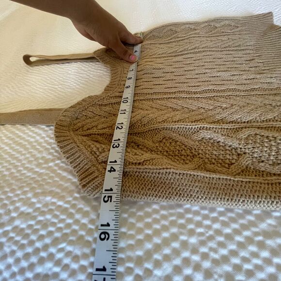 Almost Famous Women's Shirt Acrylic Cream Knit Tank Top Sweater Size M - Picture 6 of 7